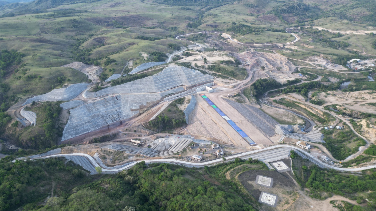 PT Brantas Abipraya (Persero) membangun Bendungan Mbay di Kabupaten Nagekeo, Provinsi Nusa Tenggara Timur (NTT).