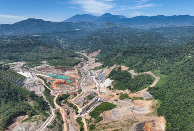 PT Brantas Abipraya (Persero) membangun Bendungan Cijurey dengan tujuan untuk mendukung ketahanan pangan, juga pengendalian banjir
